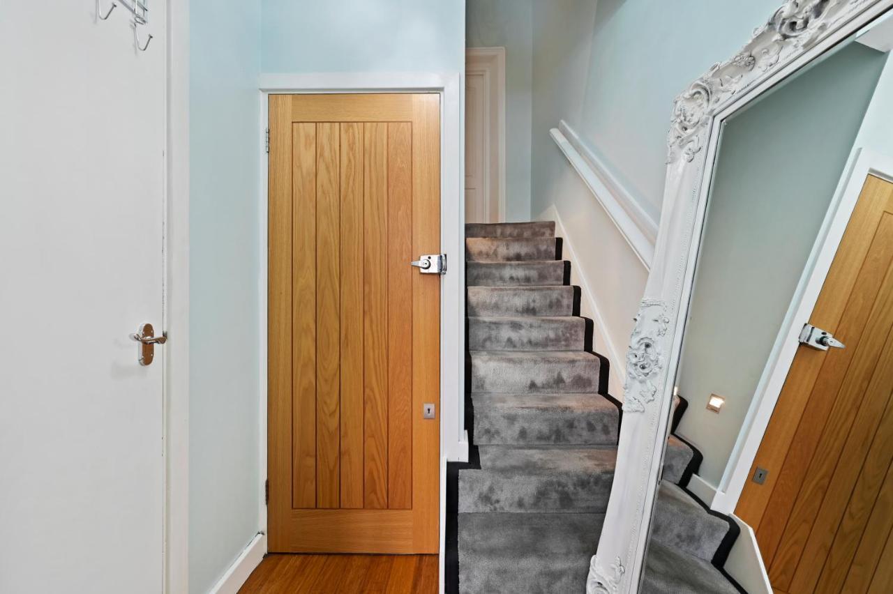 Apartament Hampstead Opulence - Luxurious Split Level *